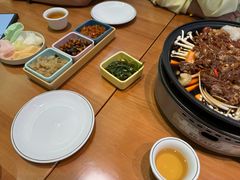-百年石锅饭(阿里郎美食街店)