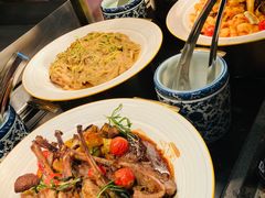 -咖啡苑自助餐厅·中国大饭店