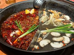 -周小明火锅(黑金冠社区店)