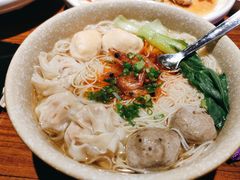 海鲜混沌面-全渔村小海鲜