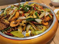 干锅牛肉虾（大份）-干锅鱼庄(北京荟聚店)