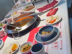 -左庭右院鲜牛肉火锅(金山万达店)