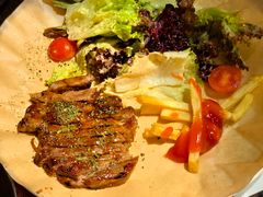 -The Cheebat 锌吧·Bistro(体育西店)