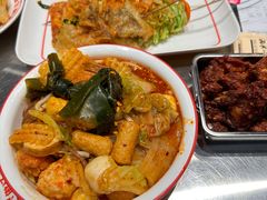 -堂堂小伙夫·辽宁小吃大排档(京西大悦城店)