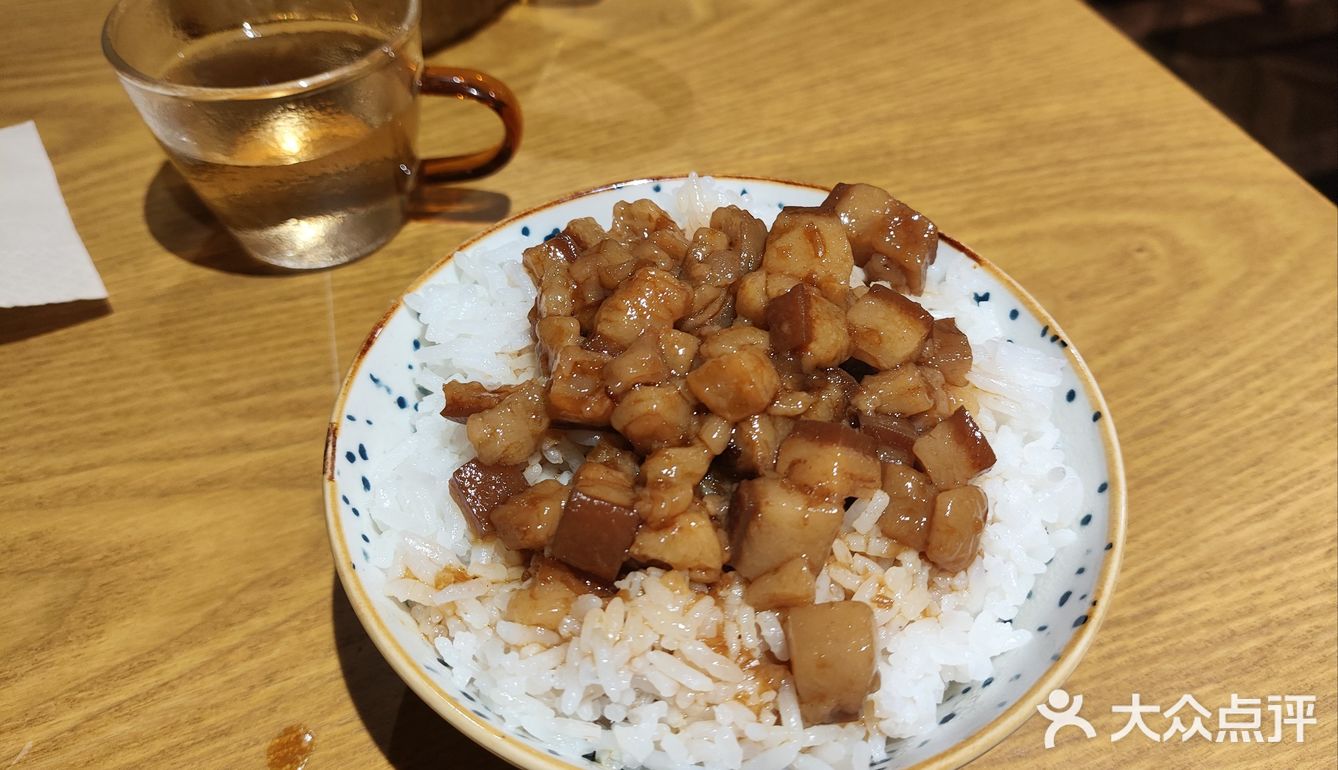 探店-华沁*卤肉饭