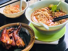 -BOIBOI马来茶餐室(江宁路店)