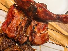 -街角等你.大连海鲜烧烤.经典铁板海鲜串(西安路店)