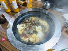 -品北铁锅炖  东北特色菜(北极大街店)