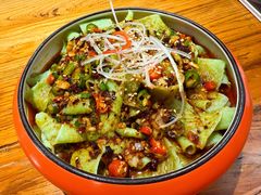 -苹果树下艺术餐厅(宋庄店)