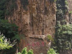 -藏山旅游风景区