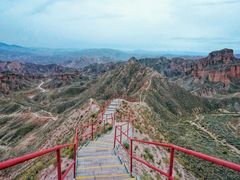 -冰沟丹霞旅游景区