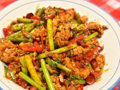 -荆九爷爆炒桥头三嫩(云南北路店)