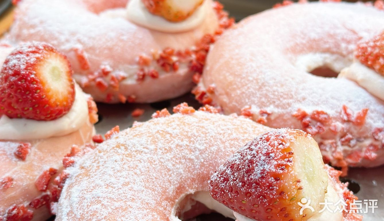 买啦！红星前进圣诞草莓🍓季的诱惑我哪受得了