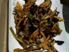 三菌小炒皇-徐记私厨(半淞园路店)