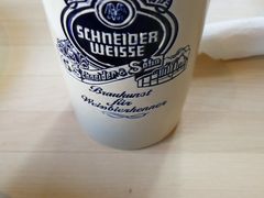 -LENBACH兰巴赫西餐啤酒坊(大连东港店)