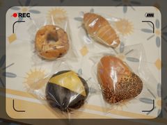 -雀食面包店(钟楼店)