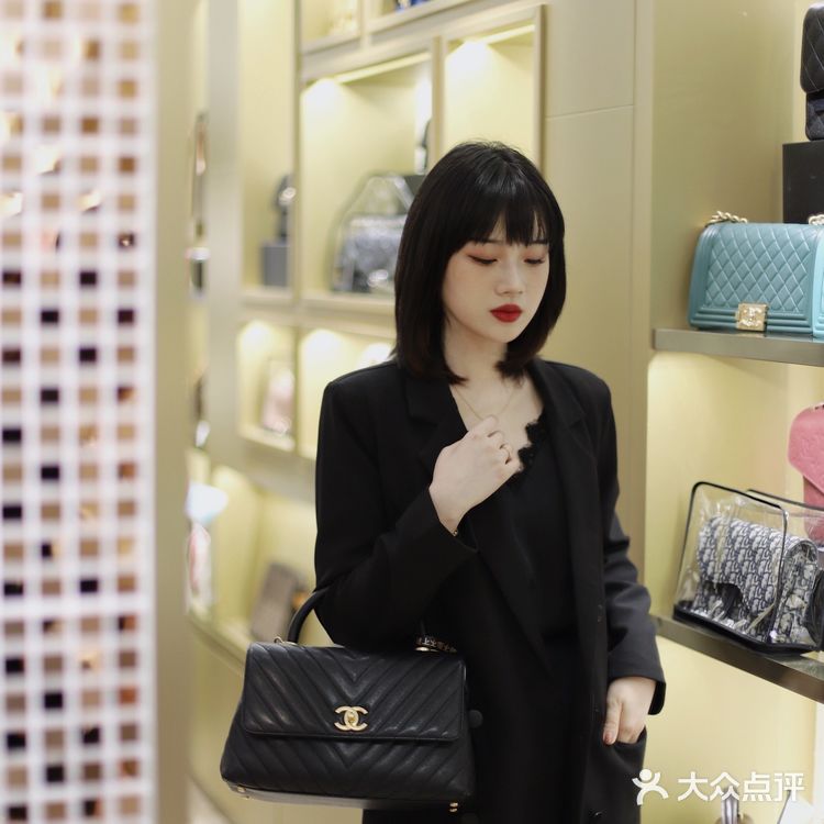 上海探店 | 藏在新天地的宝藏二手中古奢侈品店 