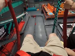-极限PLAY运动娱乐新世界·团建派对表演休闲馆·室内高空游乐园