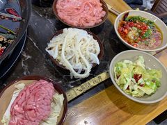 -正南齊北重庆老火锅(光华村直营店)