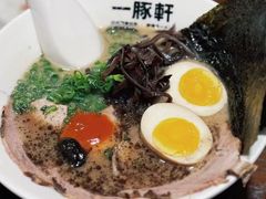 -一豚轩·烧鸟·豚骨拉面(五四路店)