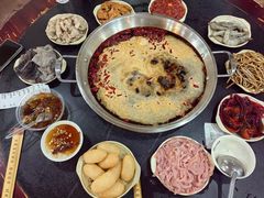 -储奇门鳝鱼火锅(总店)