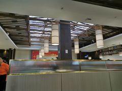-阿瓦山寨·湘菜现炒·剁椒鱼头王(咸阳总店)