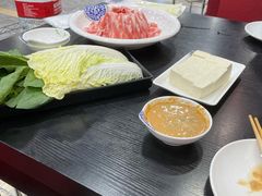 -楼外楼大刀肉传统火锅居(幸福街店)