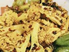 -柴窝堡22号辣子鸡·传承新疆菜