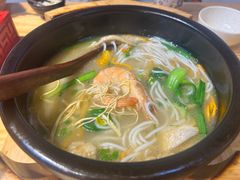 -勺子米线·云南传统小吃市集(四方街店)