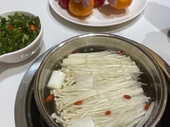 -帝皇海海鲜豆捞(桐泾商务广场店)