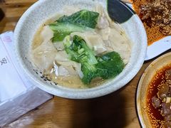 骨汤抄手-天全县三土司椒麻鸡餐厅