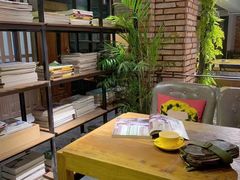 -第三空间·趣味桌游·轰趴.室内CS.剧本杀(大武汉1911店)