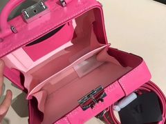 -MCM(比斯特上海购物村店)