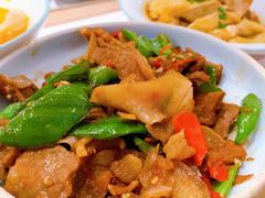 -老乡鸡(上海白玉兰广场店)