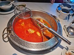 -左庭右院鲜牛肉火锅(金山万达店)