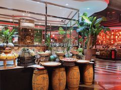 -四海一家自助餐(益田假日广场店)