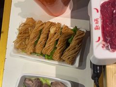 -浪里寻·臻牛养生牛肉火锅(方圆荟店)