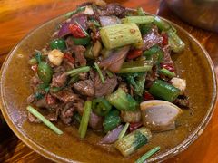 爆炒小黄牛-苗湘食府(十年店)