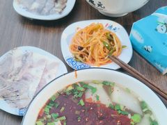 -德元兰州纯汤牛肉面