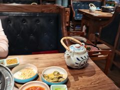 -明洞阿姨·韩式酱蟹烤肉·创意料理(三元桥店)