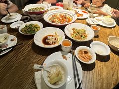 -爱碗亭·鲜炒湖南菜(壹城中心店)