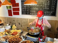 -柳州肥姨妈大骨螺蛳粉(沙河店)