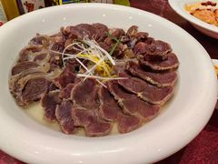 -山明水秀大饭店