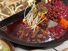 -扎起市井老火锅(乐山总店)