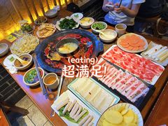 -舒家大院重庆老火锅(纪念塔店)