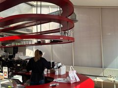 -UNI UNI(环亚凯瑟琳店)