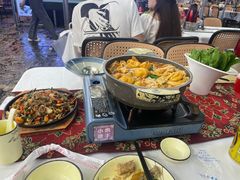 -刘姐啤酒鱼民族演艺餐厅(西街总店)