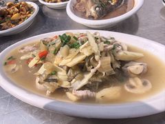 冬腌菜蘑菇笋片-老太婆饭店(新富路店)