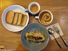 -HELLO 27 意面·沙拉·帕尼尼