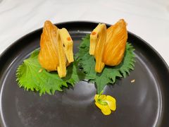 栗茸天鹅酥-白天鹅宾馆-宏图府餐厅